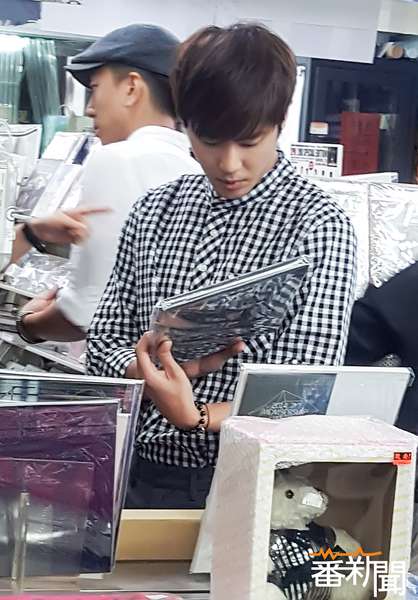 모모＊モモ tweet media