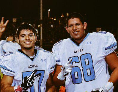 jagrande68's tweet photo. Happy Birthday to my Left Guard, my brother @An_jel8297 I miss you bro๐ญ hope you have a good day๐ #youknow #hookblock http://t.co/nLW57rYjwF
