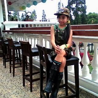 DennisaFiver's tweet photo. Hy aku buat kuis tapi diinstagram, yang mau ikut kuis silahkan keinstagram denisafiver #4monthwithdenisa @Denisa_3001 http://t.co/C7ZTINlOSI