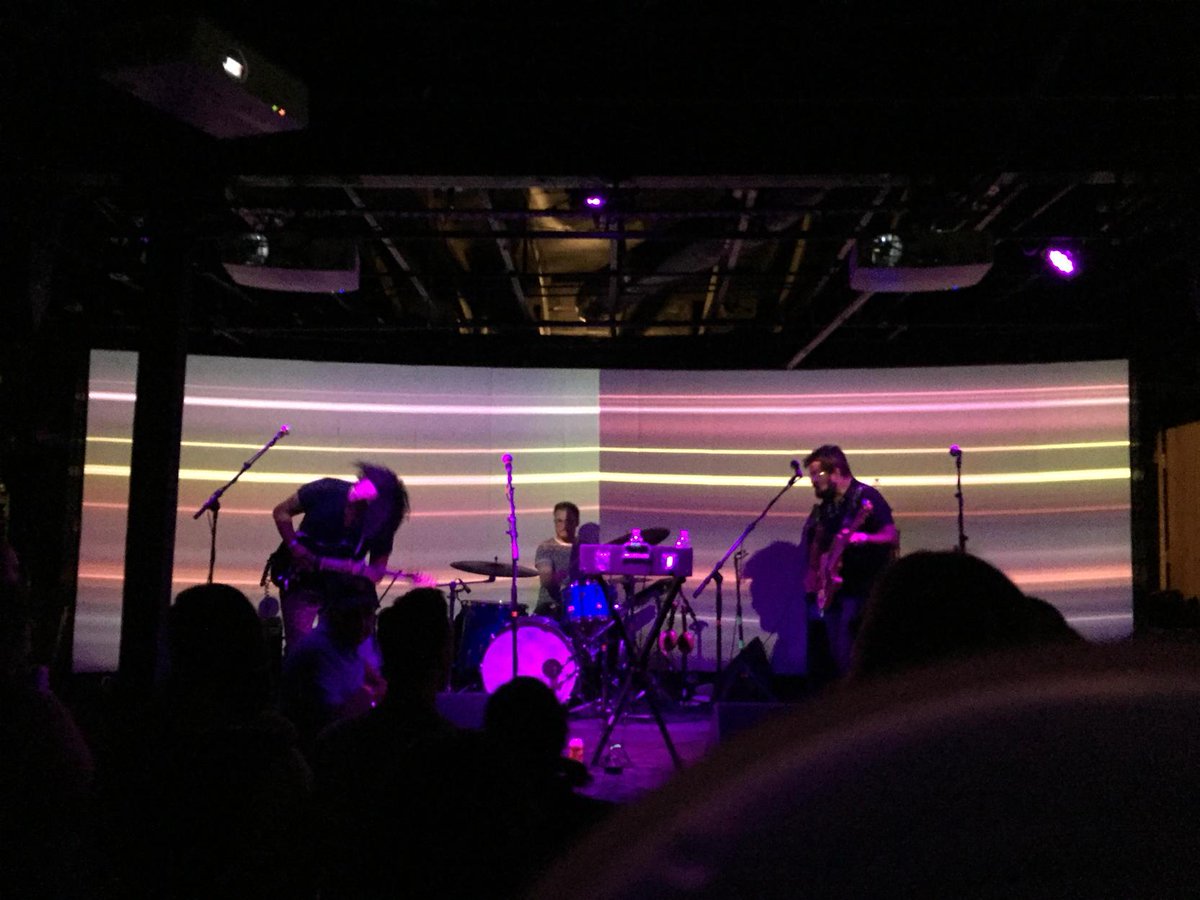 TheCloudsAreGhosts tweet media