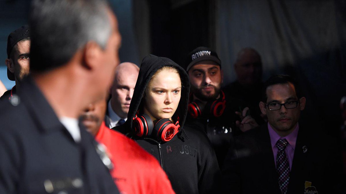 espn's tweet photo. "This one's for you Roddy."

ICYMI: Ronda Rousey dedicating #UFC190 to "Rowdy" Roddy Piper: http://t.co/Eju6SbsZpB http://t.co/Zy3pbrAYds
