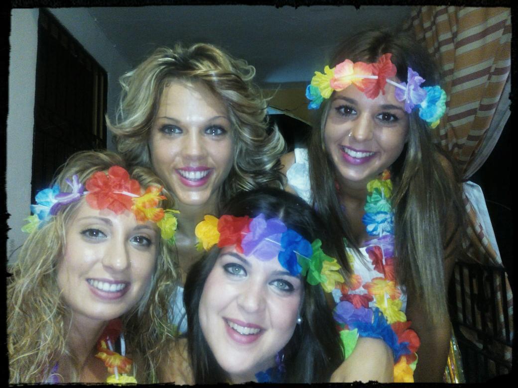 maaria_fndez's tweet photo. Buenisimas noches 🍹👒👑😉❤🌞👏🙈 http://t.co/0HgHm1SpkG