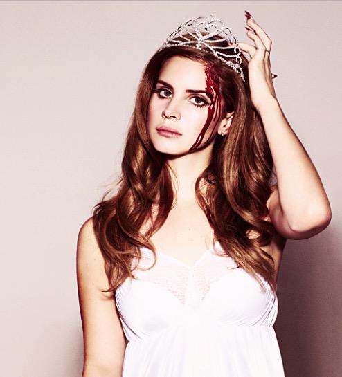 Lafnafkk's tweet photo. Queen? http://t.co/tbPsgHREc1