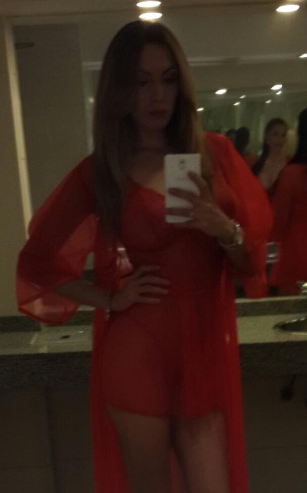 JoaBarbie's tweet photo. C5n Programa La Noche en vivo http://t.co/LhfMKJqzX5