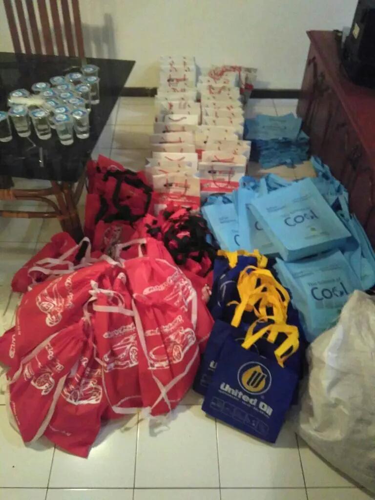 Goodiesbag sponsor #HBHTACI2015 <a href="/GTRadial_Indo/">GT Radial</a> <a href="/infoautovision/">autovision</a> <a href="/UnitedOil_ID/">UNITED OIL</a> <a href="/NGKbusi/">NGK BUSI</a> <a href="/triwikrama_ID/">TRIWIKRAMA</a> @Trans1station