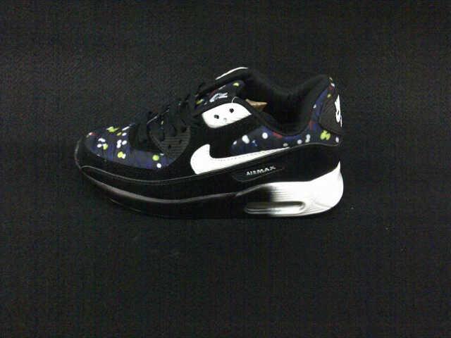 JavaCloth's tweet photo. Idr 265 • Miinat invite 291aa5d2 • Nike airmax k85 black 36-40 http://t.co/cHAN9MXBdY