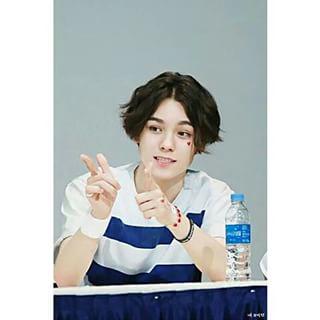 xChweHansol's tweet photo. SSSssi neenaa http://t.co/8vBWYn88v4