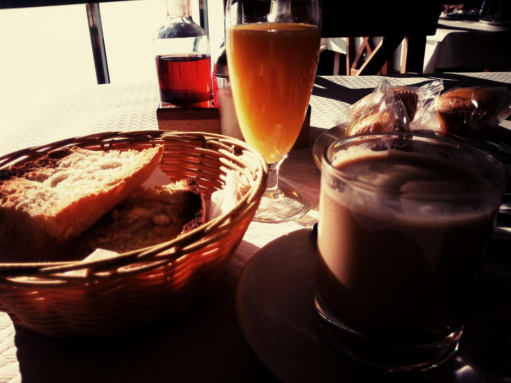 saberculinario's tweet photo. Después del #FestivalVinoSomontano toca coger fuerzas, luego tengo visita a la @ClandestinaCafe #brunch #Zaragoza http://t.co/aDsOpdvYFb