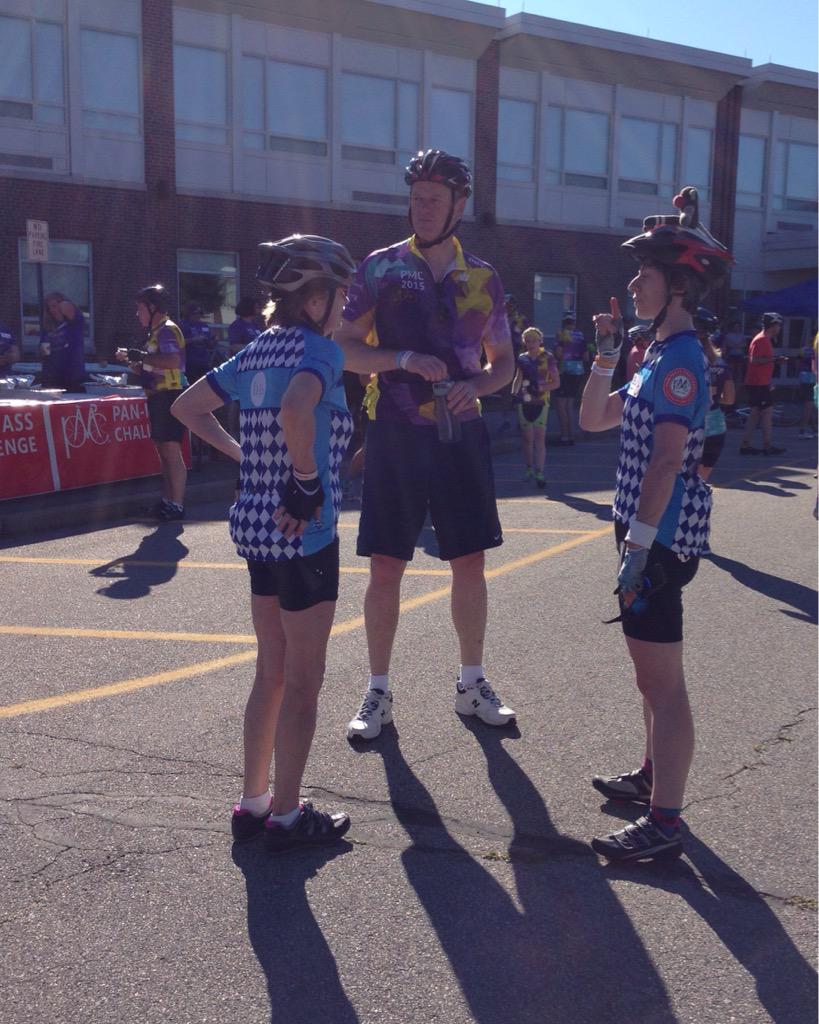 Our governor at Medfield water stop! #PMC2015 #charliebaker <a href="/CharlieBakerMA/">Charlie Baker</a>