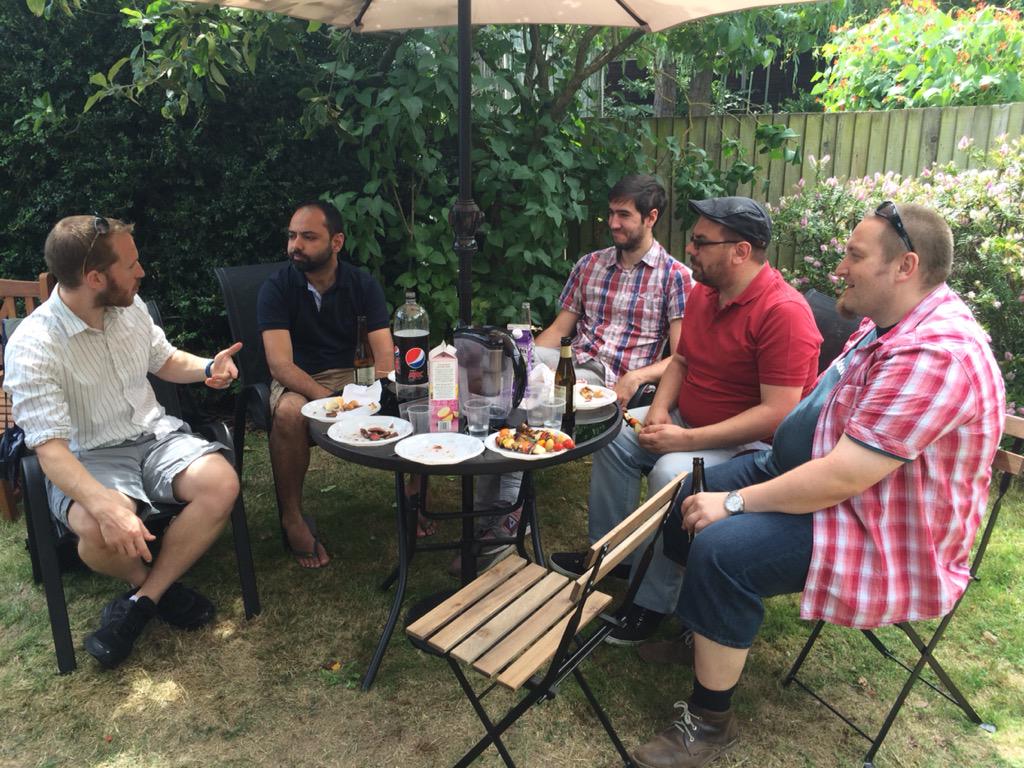 sandromancuso's tweet image. More photos from @codurance BBQ. Nice to meet all families and friends.