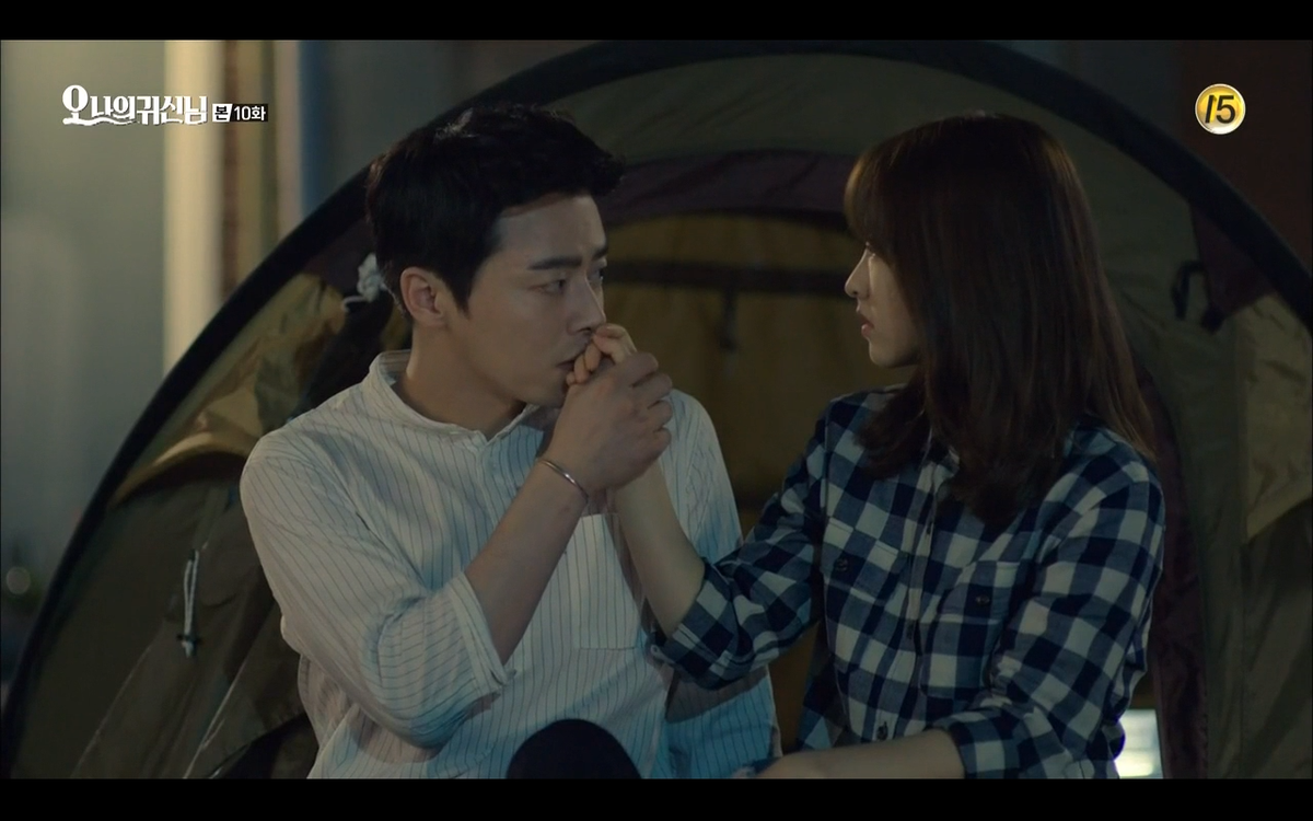 dewaanifordrama's tweet photo. Chef, be still my heart. If I were a ghost, I also wouldn't want to leave him #Ghostess http://t.co/vqxAO3hRUm