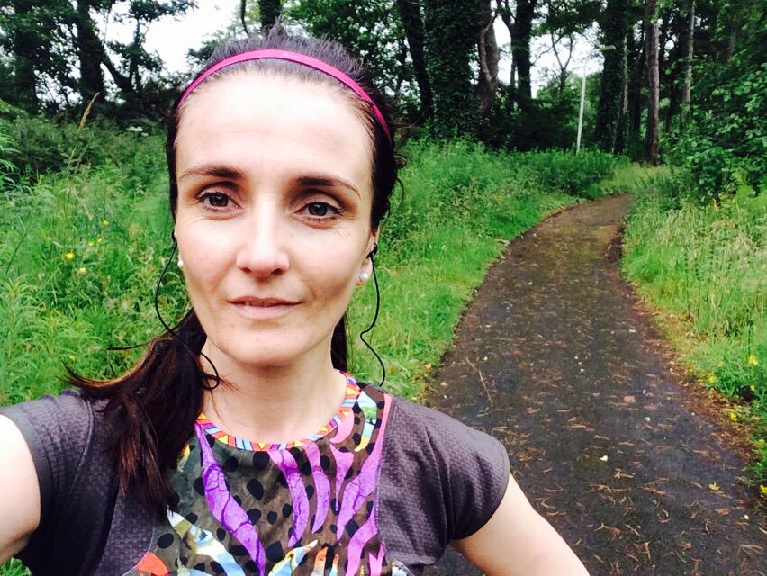 rhobrady's tweet photo. Hill reps done π and I π running in my new @LornahSports tee ππ» #feelAfricanRunning http://t.co/DeqSvmgwoc