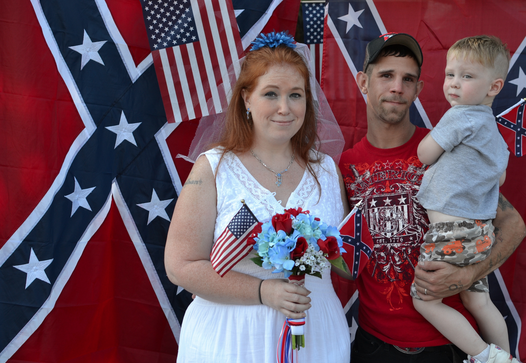 Marietta couple gets married at Confederate flag rally. 