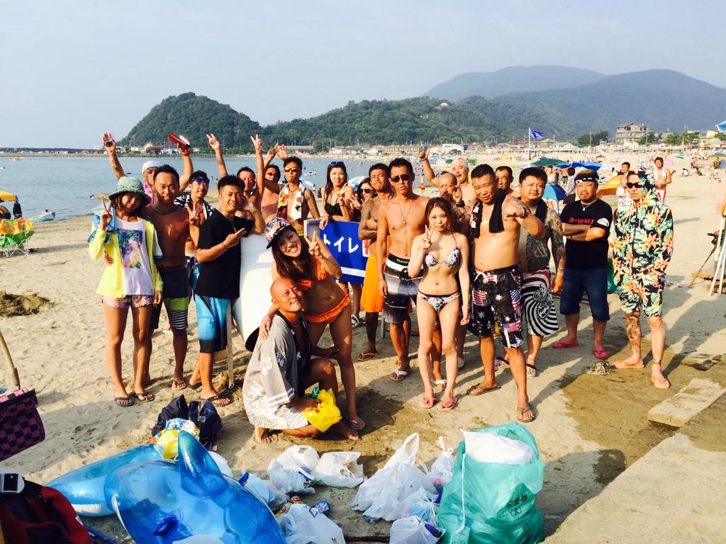 rocketjunkie's tweet photo. 第四回和田浜浜掃のご協力ありがとうございました。次回は8月9日になります。最終になりますのでよろしくお願いします。
#rfw2015 #ロケット花火大会 #和田浜 http://t.co/VY91b1oiKP