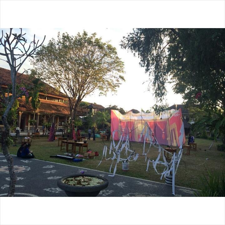 Lagi persiapan gladi kotor nih kakak, ayo kakak alumni liatin kita yuukkk ;)