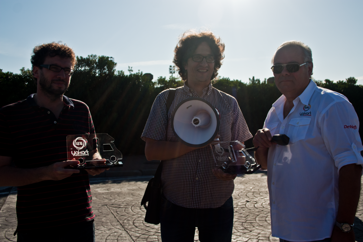 YakartAC's tweet photo. Imágenes de la salida de ayer de la #RutaAC de A #Coruña, con los concejales @JMSande y @LemaAlberto. http://t.co/JrS4CnxkrR