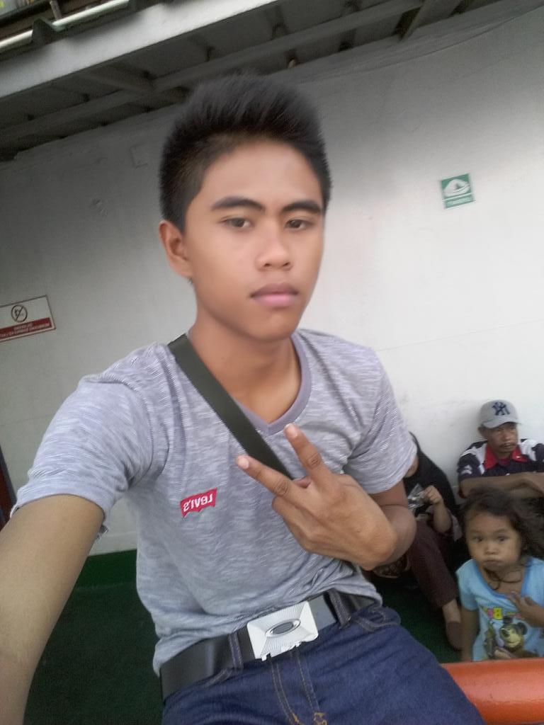 Egi Egi (@egibae06) | Twitter