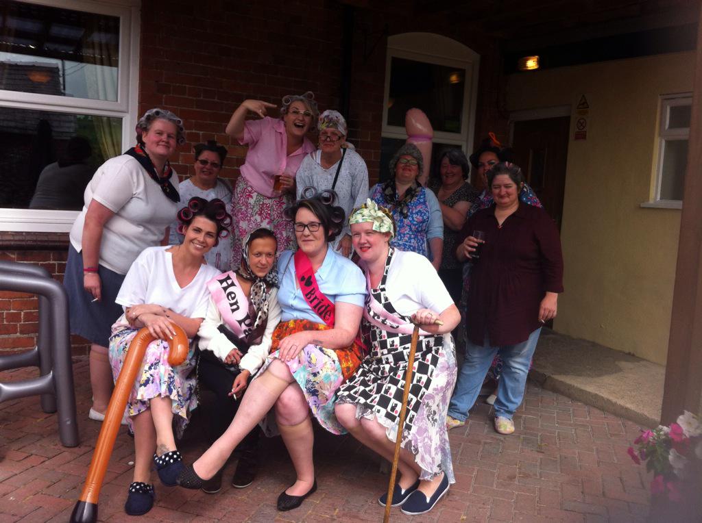 AngieCarroll123's tweet photo. Saw these ol ladies in the local yesterday..hangovers today????? http://t.co/GTIOMVmwJX