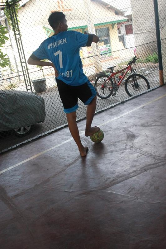 Saico87_'s tweet photo. coach hanip azeg @Beatbox_Hanip http://t.co/uMMEiFenBN