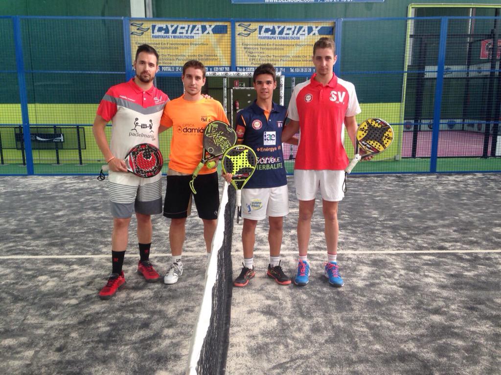 PadelAvila's tweet photo. @marioglez_96 y @_PeterSan_ ganan la final de primera a @Pedrodue y @rubenss07 #torneocyriaxopticadamian. Enhorabuena http://t.co/oceldrqMAa