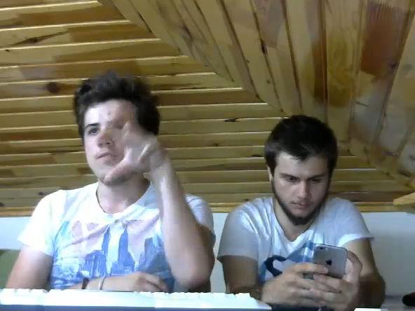 Deniz93302145's tweet photo. 🔴 CANLI @Himesovski su an #YouNow 'da yayinda - https://t.co/O6gYsOB6YB http://t.co/JHxwAX1PYX