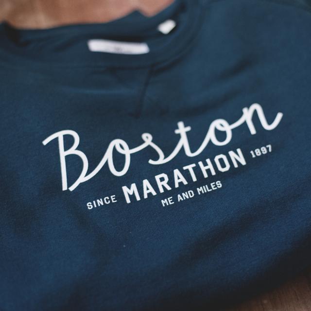 Me_and_Miles's tweet photo. Sudadera Boston azul- 25% de DESCUENTO
http://t.co/daoV5m0Hle
#Rebajas #Runners #AfterRunning http://t.co/jFyP7DZ2Nc