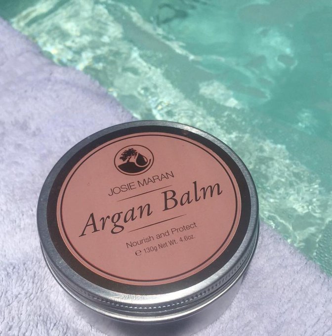 I love @josie_maran all natural argan balm, makes my skin super soft and gives a nice glow💜thx @Traci_Bucknor<a class="tags" target="_blank" title="On Twitter" href="/?out=eyJ0eXAiOiJKV1QiLCJhbGciOiJIUzUxMiJ9.eyJpYXQiOjE3MTk4MjMyNjksImlzcyI6InR3cG9ybnN0YXJzLmNvbSIsIm5iZiI6MTcxOTgyMzI2OSwiZXhwIjoxNzUxMzU5MjY5LCJyZWRpcmVjdF91cmwiOiJodHRwczovL3R3aXR0ZXIuY29tL2pvc2llX21hcmFuIn0.ZZzcmC0etK_Ng73ZCu05VyXvomQYxKhLLZuZ2en-eA8vZ5dkAcY5549iHAe5Lvj_MrqCmrQoCrB6INmmcq6AWw">@josie_maran</a><a href="/tag/proteinchips"class="tags"><span>#proteinchips</span></a><a href="/tag/tastesogood"class="tags"><span>#tastesogood</span></a>
