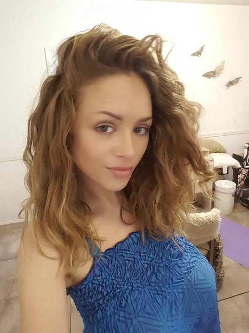 TW Pornstars - Katie Kox. Pictures and videos from Twitter.