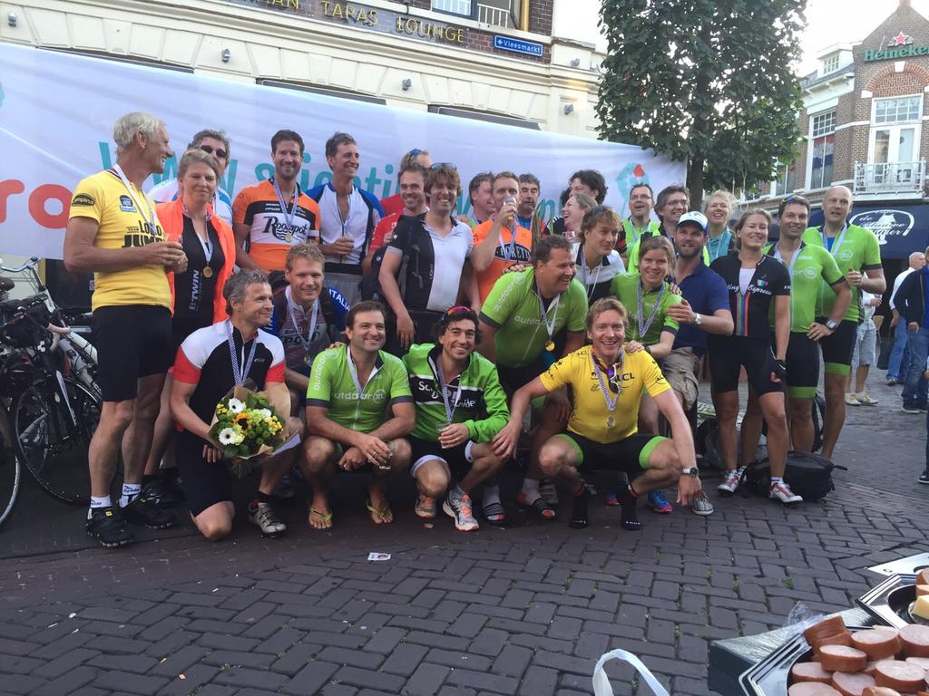 StichtingWera's tweet photo. 300km dwars door Nederland (Maastricht -Heerenveen) voor Stichting Wera. Blij met de prestatie en de opbrengst! http://t.co/iG8t2ac6T2