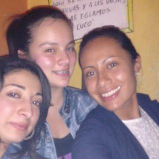 Nikoll_95's tweet photo. Las amigas más lindaaas! http://t.co/gICJDjdwdn