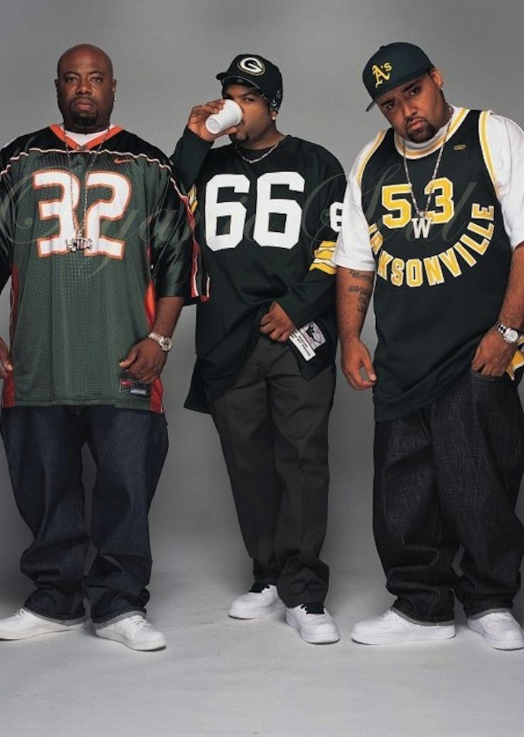 Happy Birthday from Organic Soul Rapper Mack 10 is 44. (pic: on right) 
 