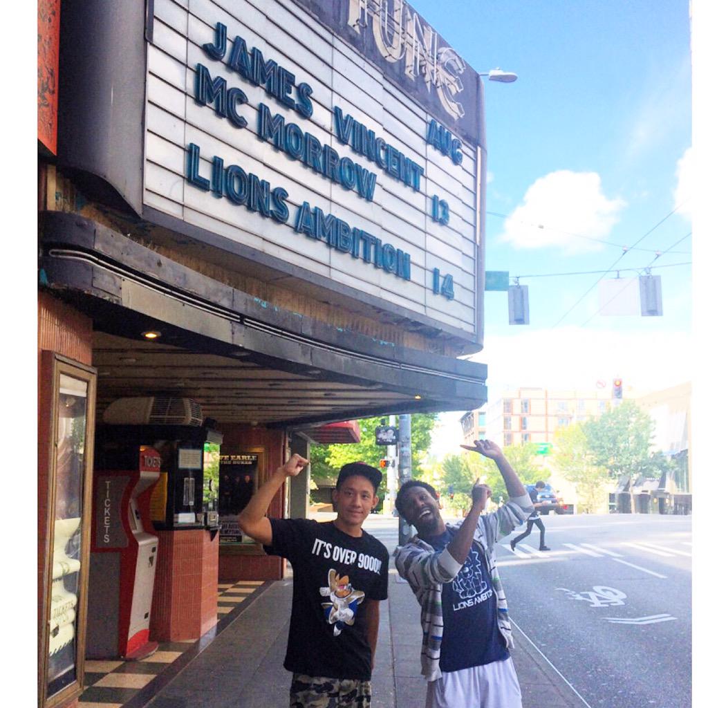 LionsAmbition's tweet photo. Not everyday your names on a marquee. Lol 5 days away. See yall this Friday? @stgpresents #theneptune #LionsRomCom http://t.co/Ft9BT62E4p