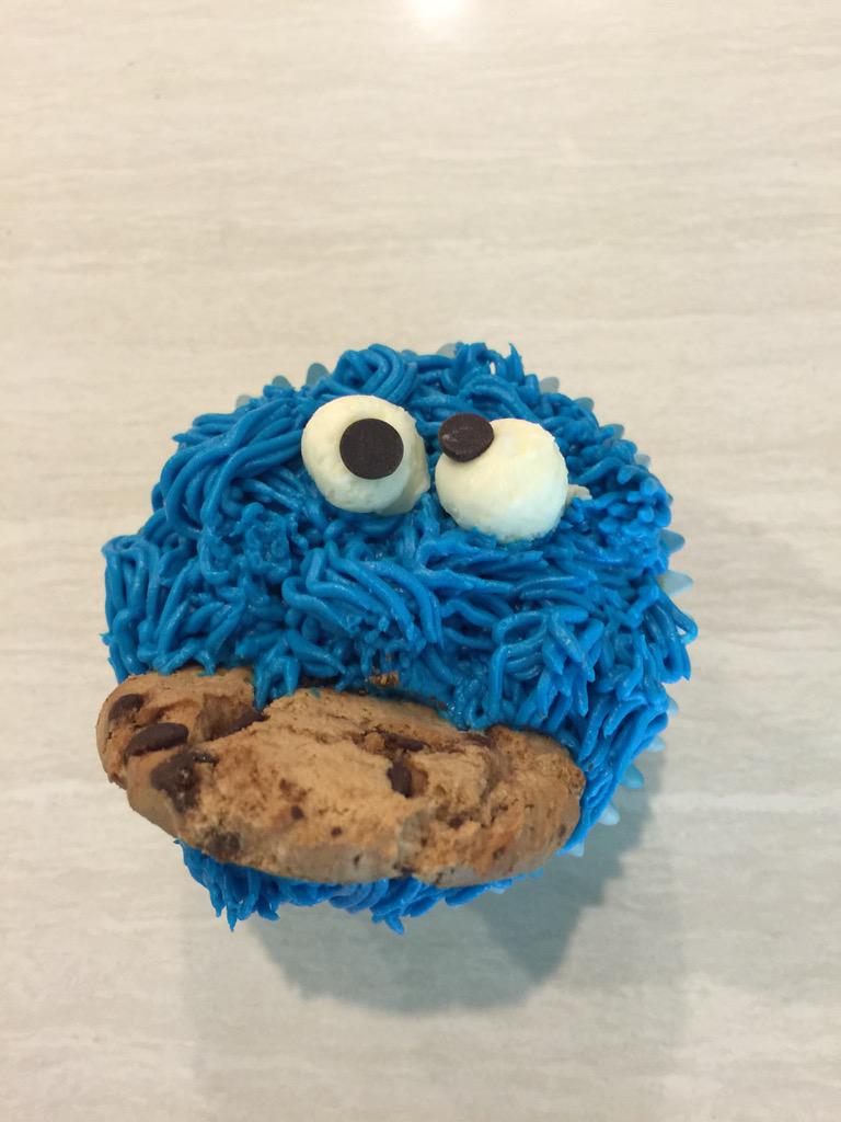 Lucas come galletas! Encuéntralo en <a href="/FtArboledas/">Zona FT Arboledas</a> querrás devorarlo!!