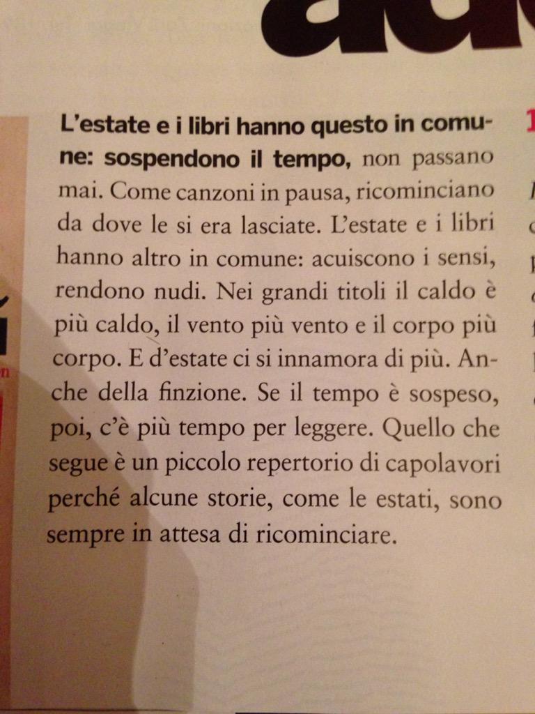 vitto5AFM's tweet photo. ❤️💙💚 non chiedo altro: estate e libri. Agosto non te ne andare! 😢 http://t.co/JojBtCkO94