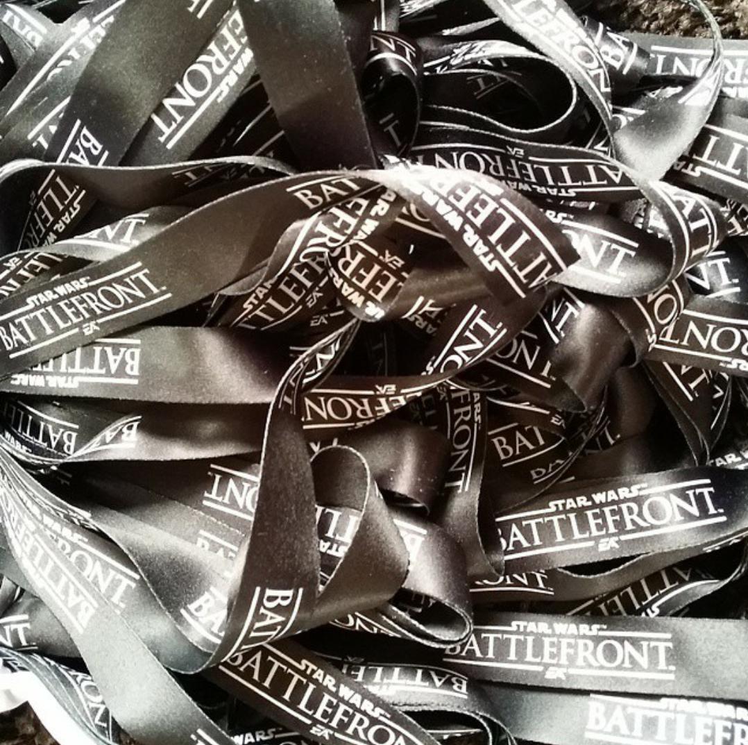 EAStarWars's tweet photo. Looking to snag one of these? RT and Follow @EAStarWars for your chance to win. #StarWarsBattlefront #Gamescom http://t.co/2VG8S5zK6Q