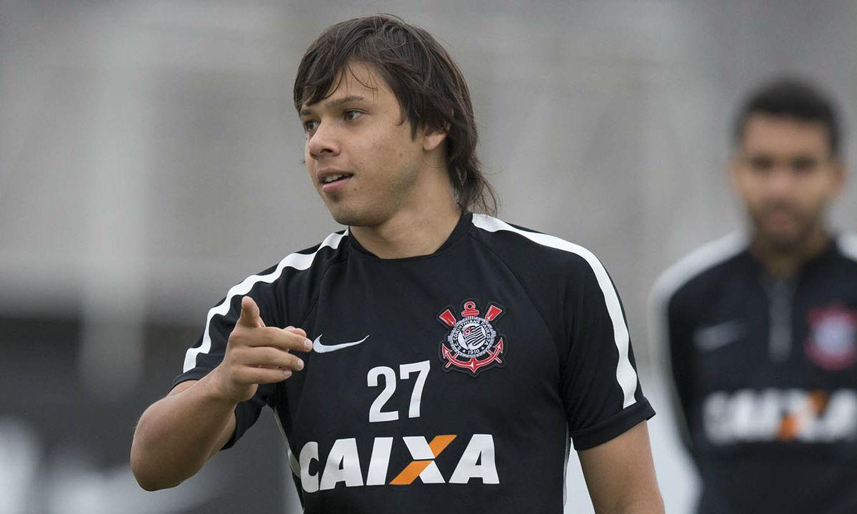 Romero negocia com Espanyol e pode deixar o Corinthians glo.bo/1UxqaFA