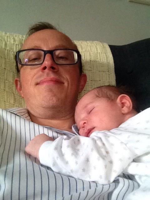 klstudio_'s tweet photo. Settling in for Fiona '12languages' Bruce #fakeorfortune #bean2 http://t.co/n8UW9iIR0s