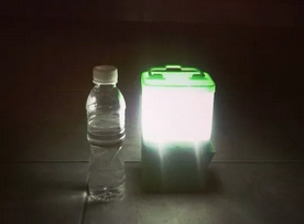 weathernetwork's tweet photo. Lamp powered by water and salt shines on when the lights go out: http://t.co/42zYnTn2fh http://t.co/0x93LFt4GQ