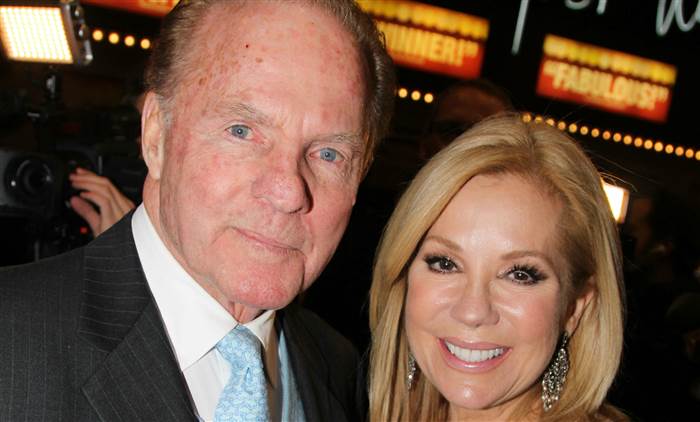 TODAYshow's tweet photo. Frank Gifford, husband of Kathie Lee Gifford, dies at 84 at Connecticut home  http://t.co/hV8Dkdl93j http://t.co/rWAbXhcm45