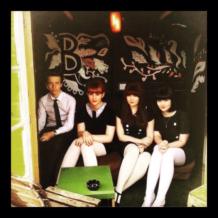 ToniandGuyIE's tweet photo. #SatorialSunday Ione, Immy, Katie & Tom of @The_Velveteens band. We ❤️ their #style.. #StopFittingIn #music #fashion http://t.co/DBR2AckrH2