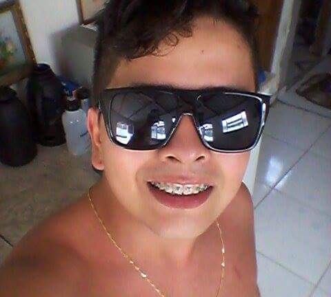 rafael_lear's tweet photo. Boa tarde Manaus muito quente hoje http://t.co/iNhC07RnZK