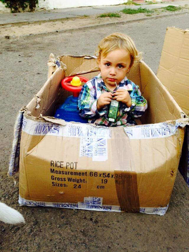 EntepolaF's tweet photo. A través de este hermoso travieso niño Noah Diaz Catani,regalón de sus padres saludamos a todos los niños del mundo. http://t.co/MAKMJRk5LO