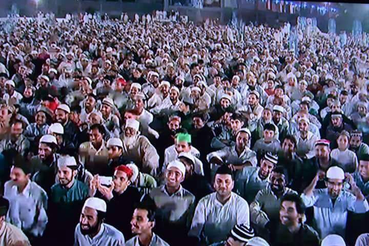 ArshadMTabassum's tweet photo. ایمان کےتن مردہ میں جان
صرف اور صرف محبت الٰہی اور
عشق رسول ﷺ سے ہی پیدا کی جا سکتی ہے/TuQ
#RoleModelMuhammadPBUH http://t.co/WySlwV20HX