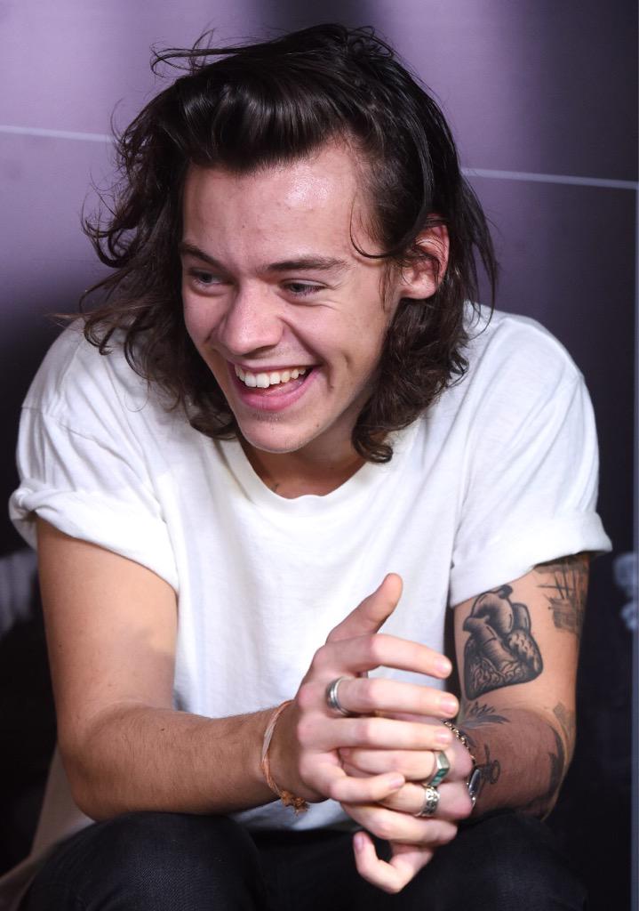 yuhcalumhood's tweet photo. Forget about drama and vote bc they're all tht matters👏 #1DFanArmyVoteAttack #FanArmуFaceOff http://t.co/8GRfaUjTD5 http://t.co/DXJPwkyYqE
