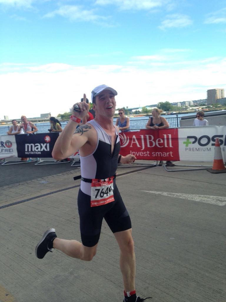 Super chuffed for @NickOfield, amazing result at #LondonTri today :-)