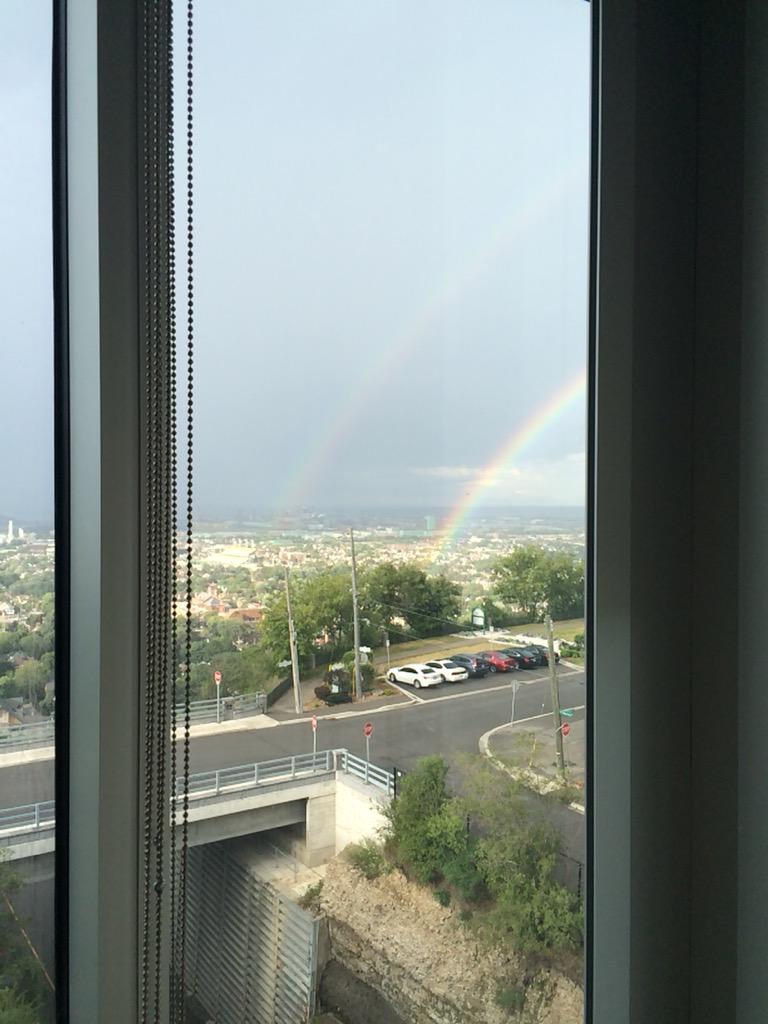 AdjecentAngel's tweet photo. Double rainbow :) http://t.co/X1U3od4aNl