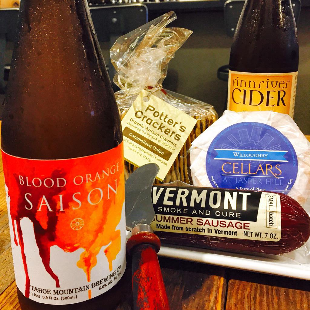 StatesideCrafts's tweet photo. Finer things, at Stateside Crafts. We are open on Sundays from noon to 5pm. http://t.co/j2W1b4Wdzc