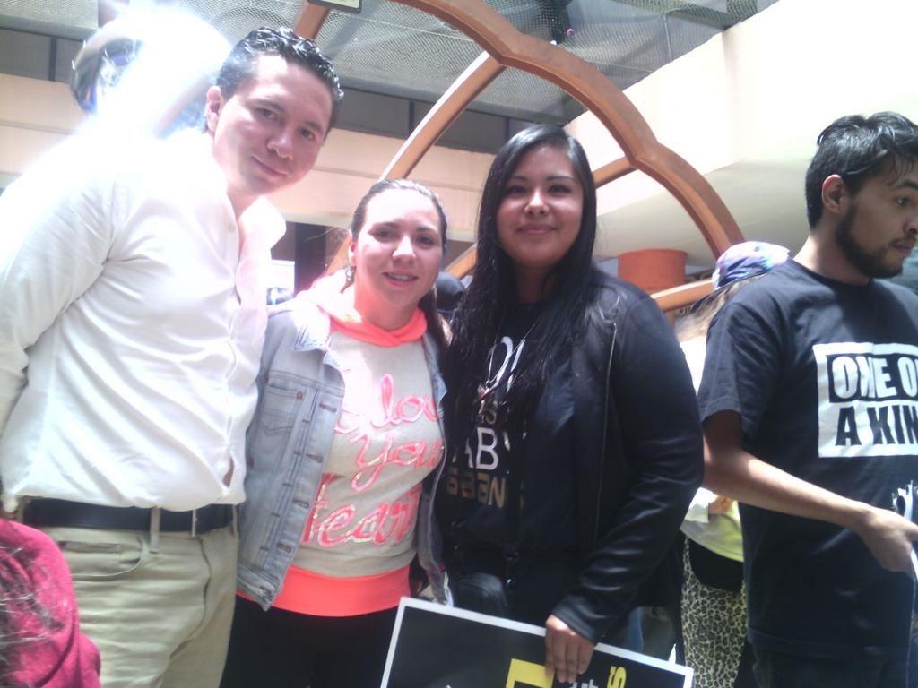 alberto_valdesr's tweet photo. Día mundial de la juventud 12/08;Toluca  @ivonnevaldesr  @RedJxMToluca @Fernando_Zamora @maxquintana @braulioalvarezj http://t.co/rUuhslKCLk