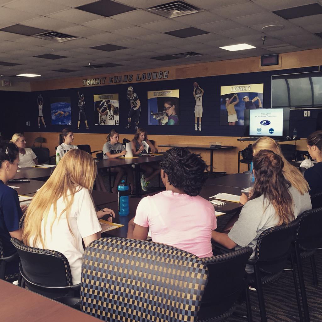 ZipsVB's tweet photo. NCAA meeting time! #zipspreseason #ZipsVB http://t.co/Ee7lxTSuxX