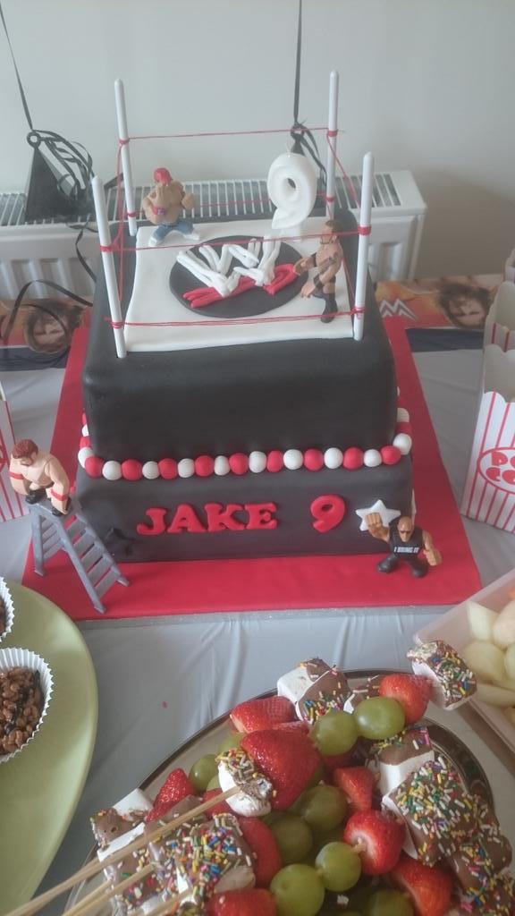 PrestatynPaul's tweet photo. @WWE @WWEUniverse @WWESheamus WWE cake for the boys birthday, good to see the rumblers getting involved 👍 http://t.co/r1uhc0vEab